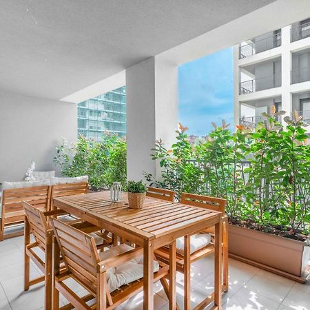 Modern With Terrace & Garage By Ndp Rent Apartment Милано Екстериор снимка
